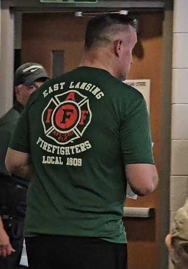 HSDWJ2LXoAISLfd.jpg