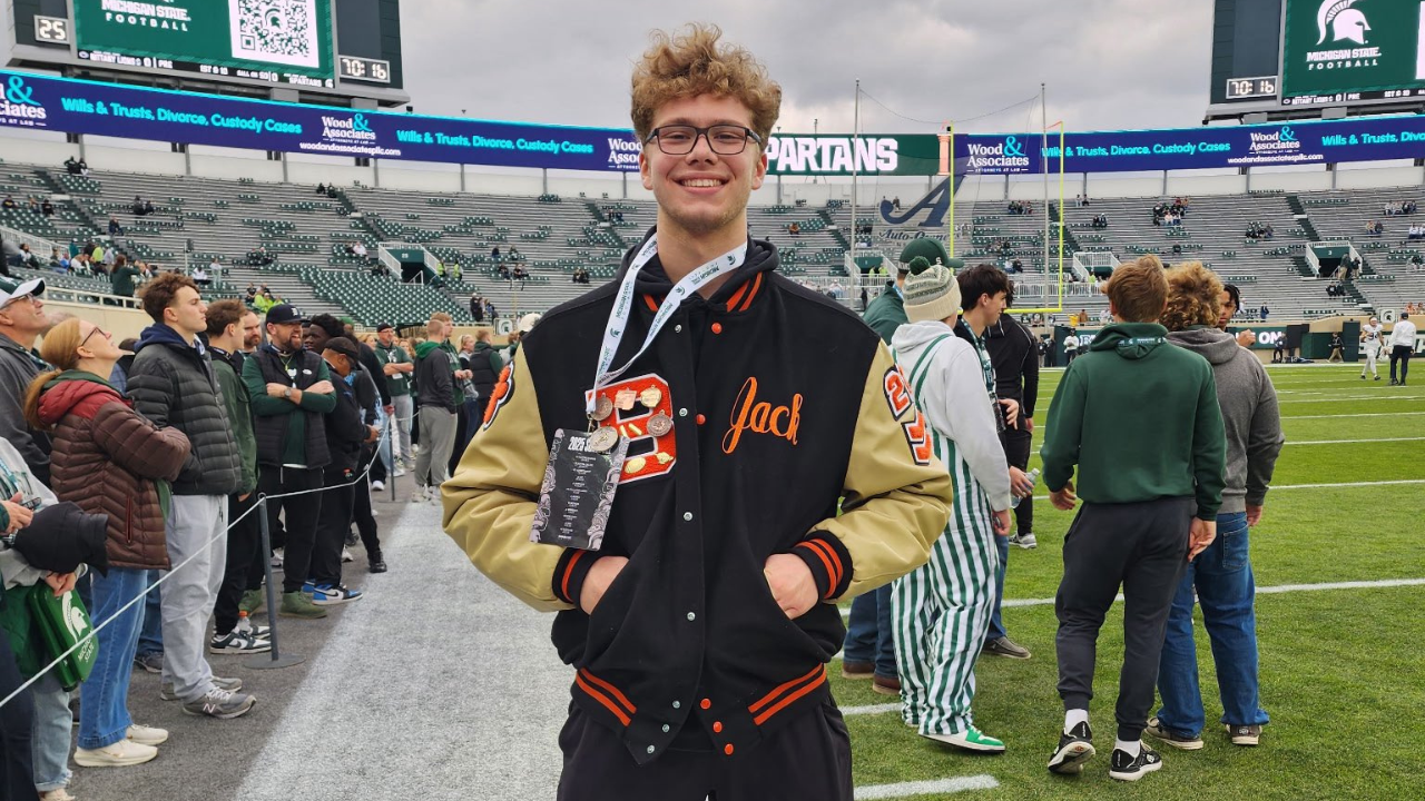 Michigan State offers 2027 in-state OT Jack Carlson: 'Out of this world'