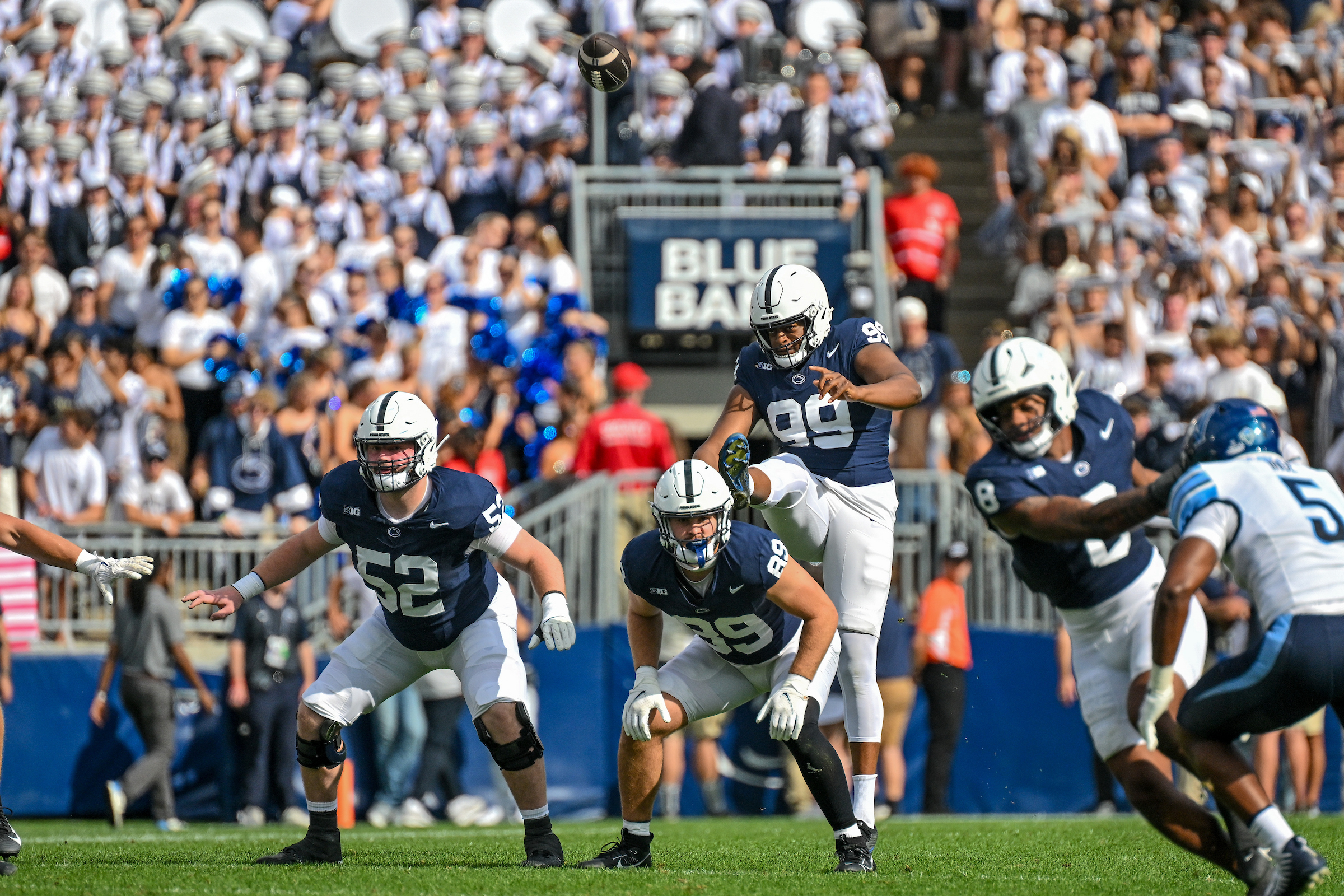 Nwosu Leads Special Teams in Multiple Roles