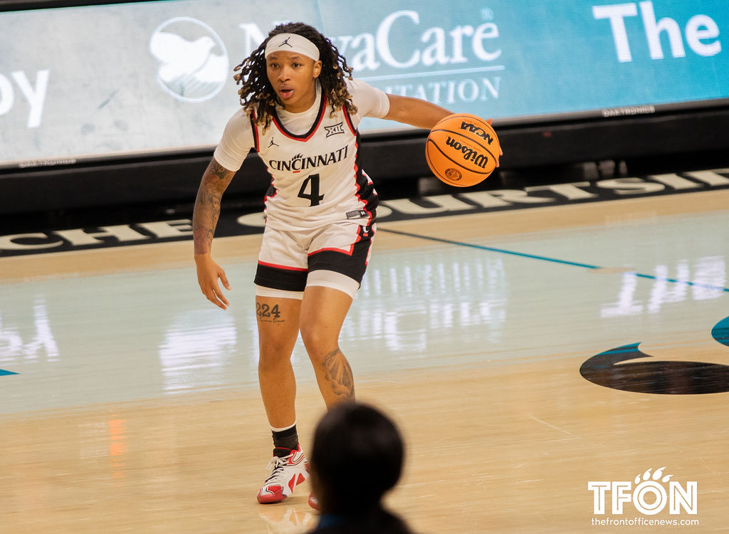 WBB: Perry, DeVillasee lead Cincinnati to 72-49 win over Alabama A&M