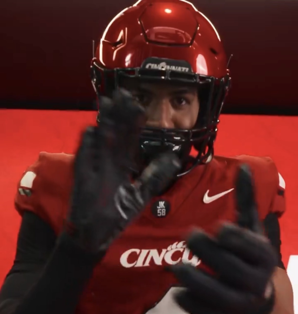 3 star TE Jalen Williams flips from USF to UC 