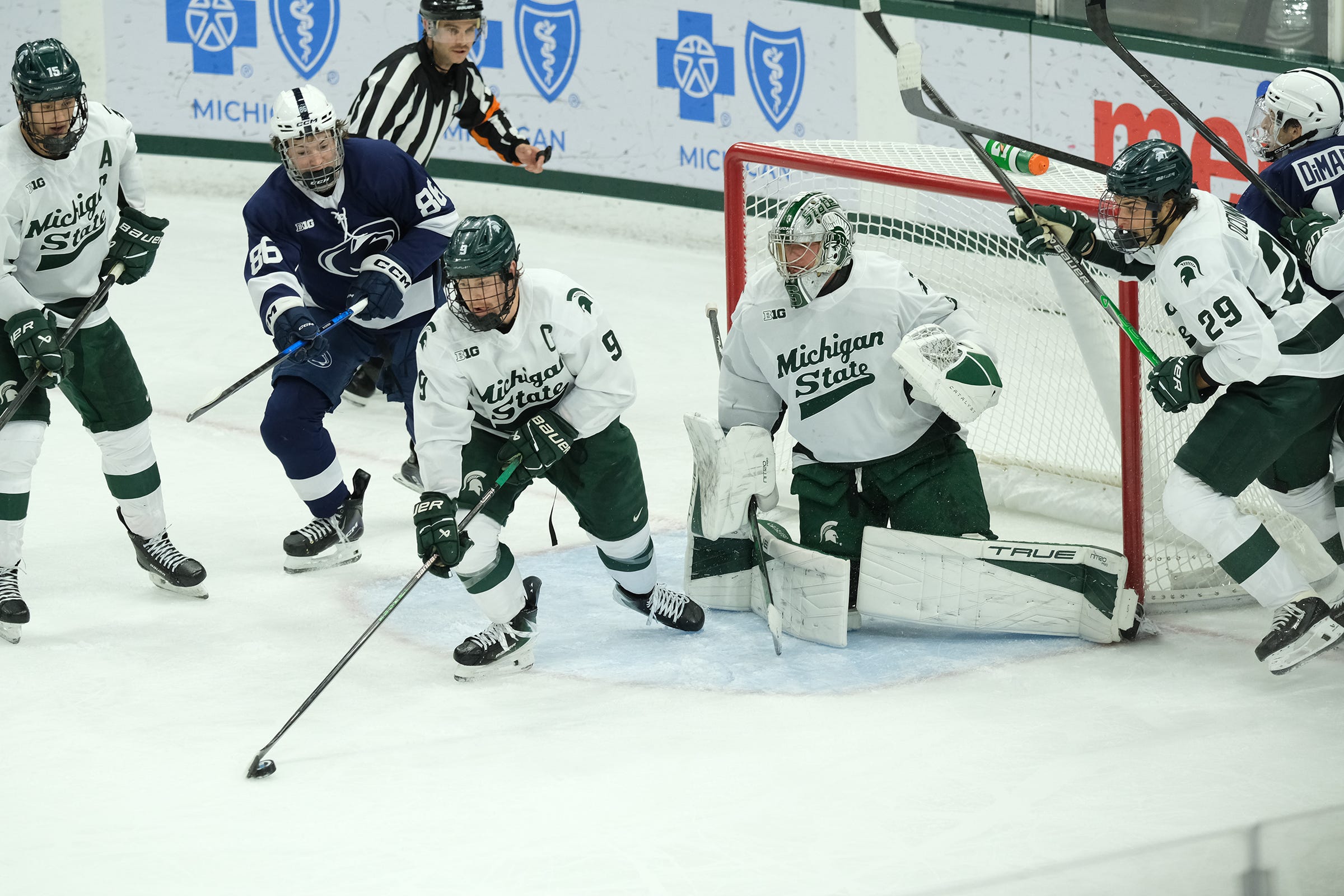 Top-10 Matchup Again: No. 1 Michigan State Hockey hosts No. 7 Wisconsin