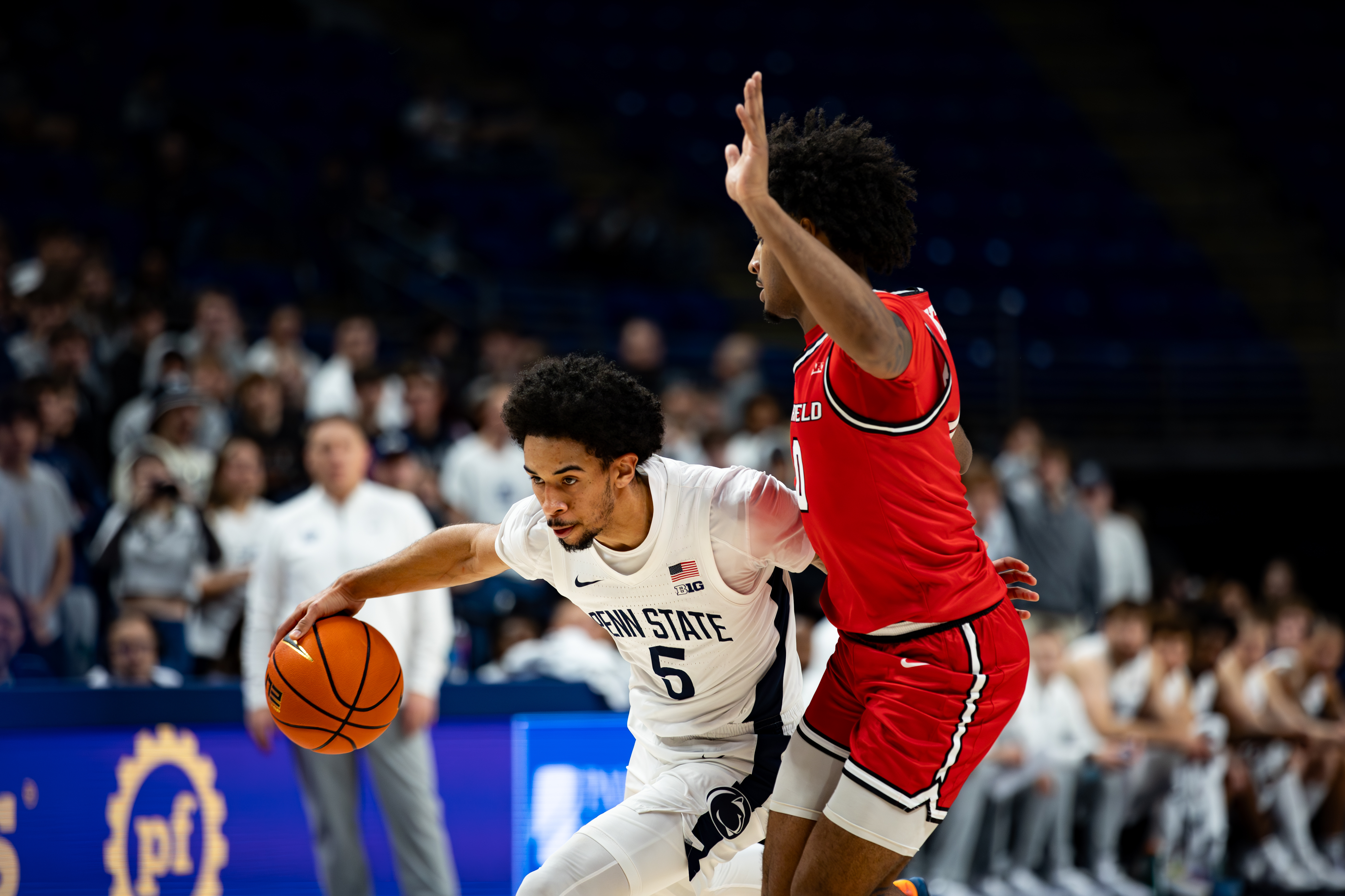 Men's Basketball Grinds Out 76-68 Victory vs. Fairfield
