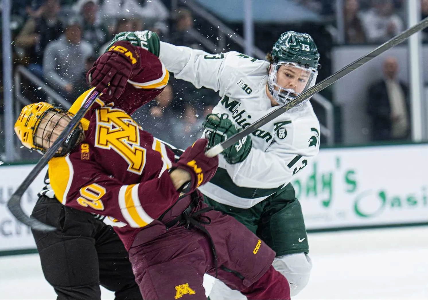 Michigan State grinds out home sweep of Minnesota, keeps rolling in Big Ten play article image about Michigan State Hockey