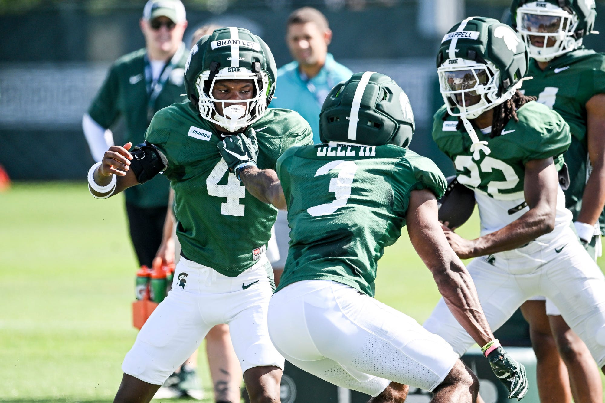 2026-08-17T175136Z_346924457_MT1USATODAY29603430_RTRMADP_3_MICHIGAN-STATE-DEFENSIVE-BACKS-CHARLES-BRANTLEY-LEFT-AND.JPG